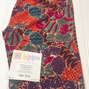 Buttery soft LulaRoe one size leggings